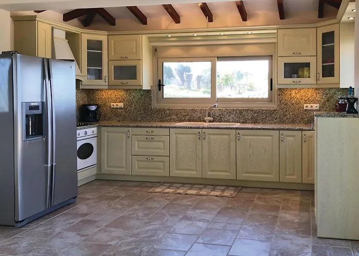 Stunning In Vakantiehuis Koróni